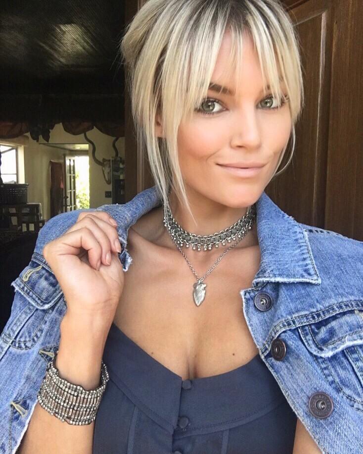 Hairstyle With Bangs